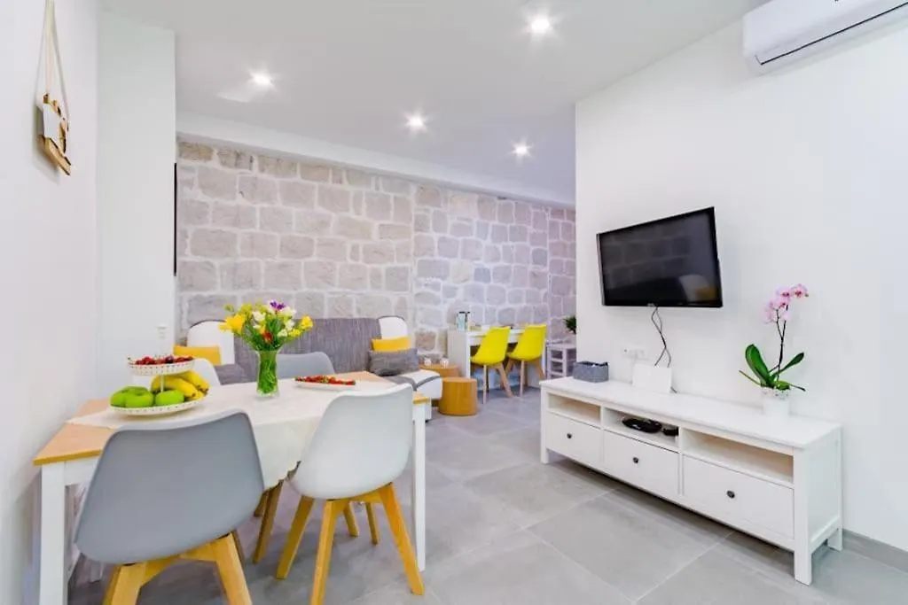 Apartment Mia Σπλιτ 0*,  Κροατία